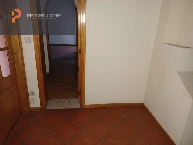 Prédio para Venda em Vila das Aves Foto 12