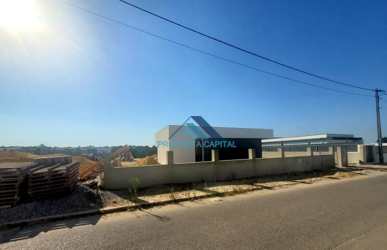 Moradia T3 para Venda em Fernao Ferro Foto 6