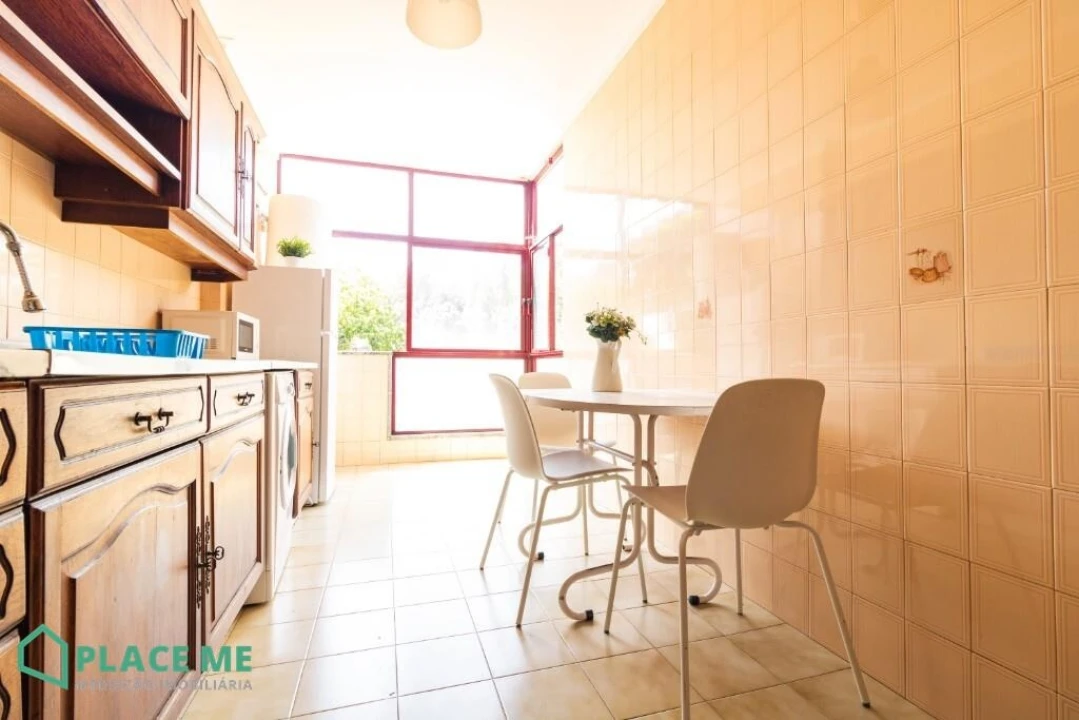 Apartamento T1 para Venda em Gualtar Foto 6
