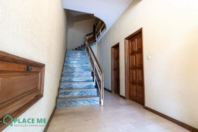 Apartamento T1 para Venda em Gualtar Foto 3