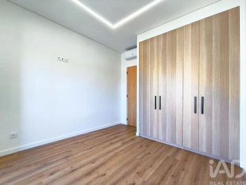 Apartamento T3 para Venda em Subportela, Deocriste e Portela Susã