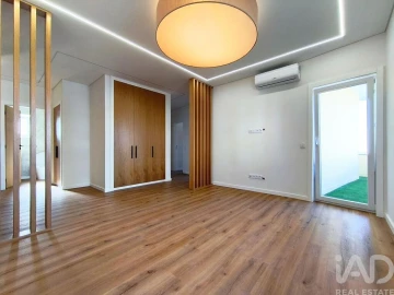 Apartamento T3 para Venda em Subportela, Deocriste e Portela Susã