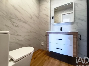 Apartamento T3 para Venda em Subportela, Deocriste e Portela Susã