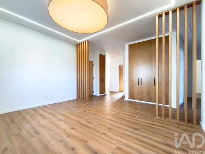 Apartamento T3 para Venda em Subportela, Deocriste e Portela Susã Foto 4