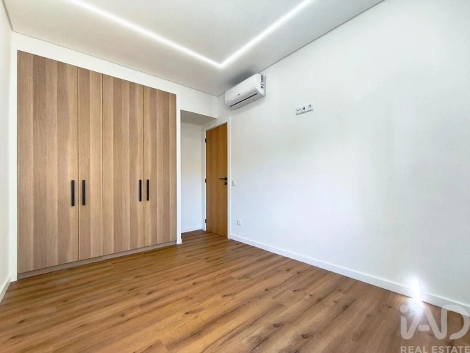 Apartamento T3 para Venda em Subportela, Deocriste e Portela Susã Foto 10
