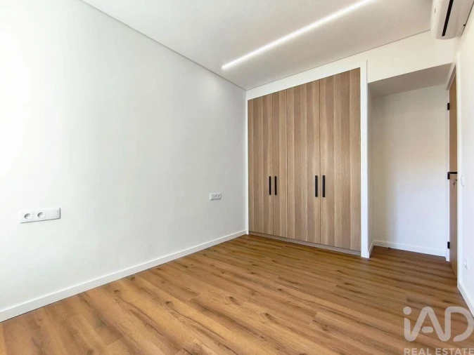 Apartamento T3 para Venda em Subportela, Deocriste e Portela Susã Foto 11