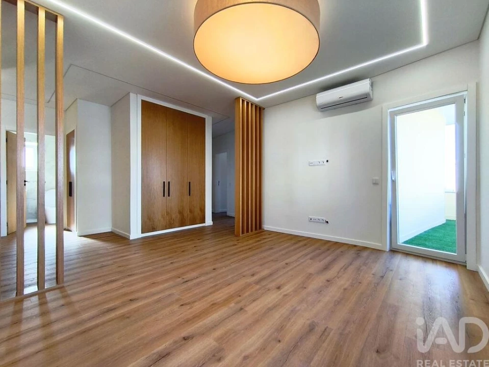 Apartamento T3 para Venda em Subportela, Deocriste e Portela Susã Foto 5