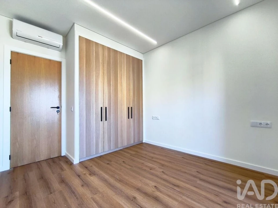 Apartamento T3 para Venda em Subportela, Deocriste e Portela Susã Foto 8