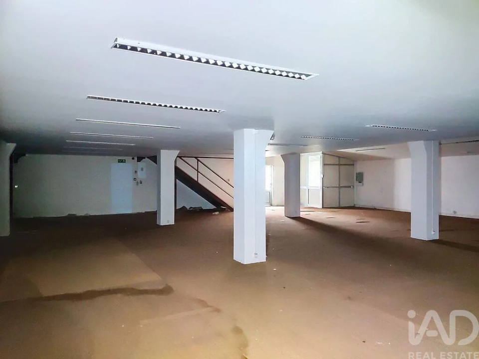 Loja para Venda em Nossa Senhora das Misericordias Foto 21