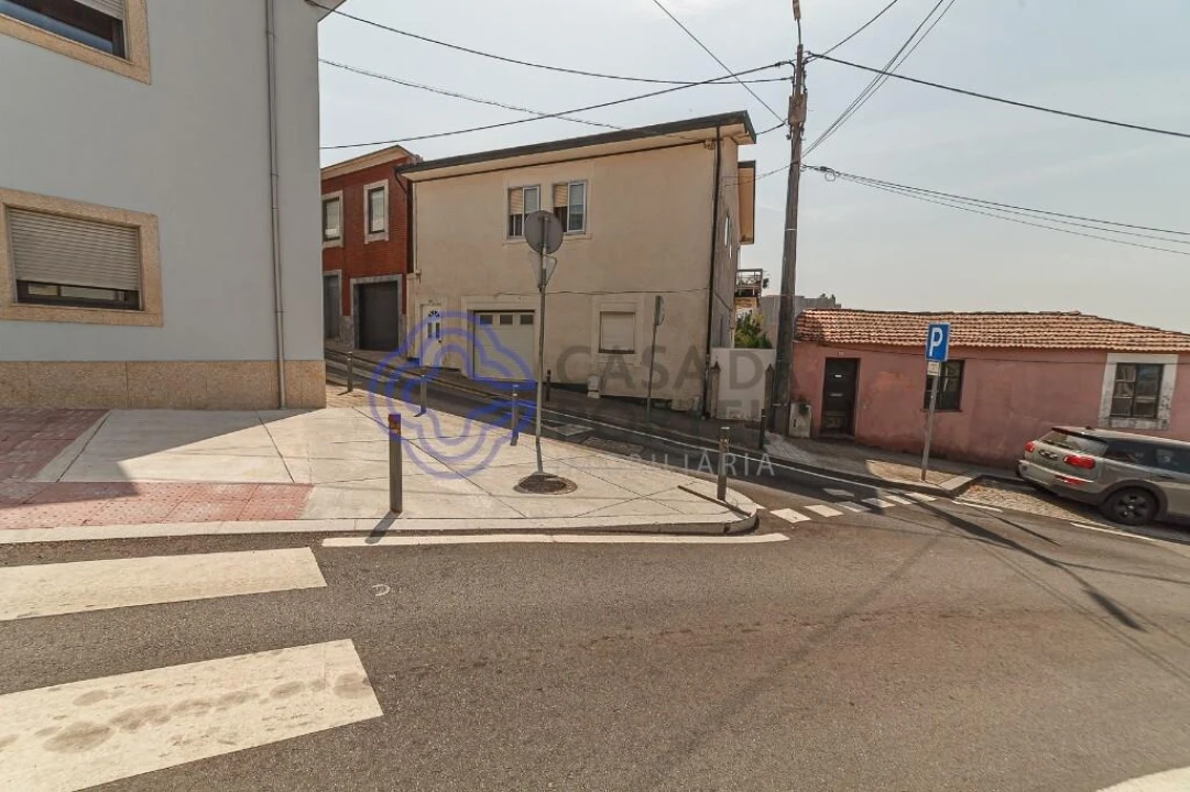 Moradia T5 para Venda em Gondomar (São Cosme), Valbom e Jovim Foto 19