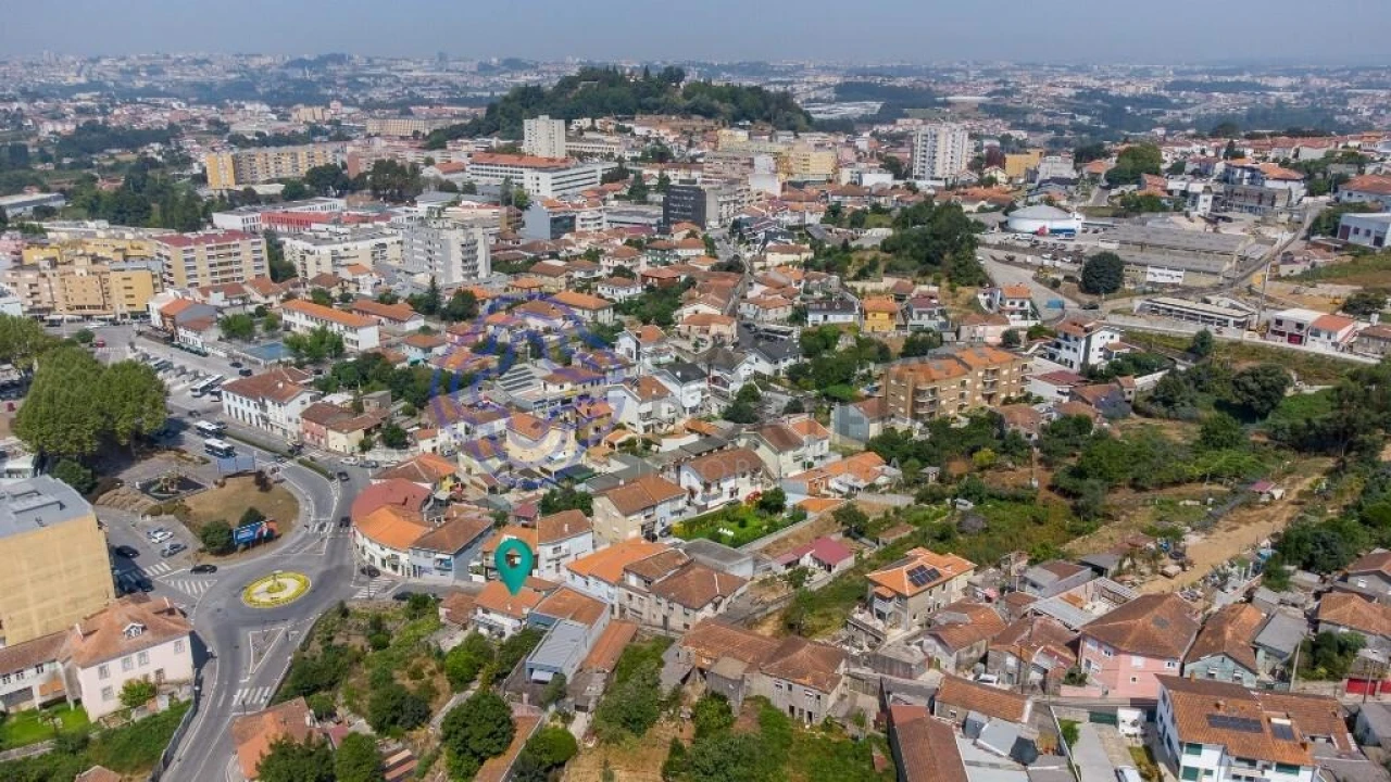 Moradia T5 para Venda em Gondomar (São Cosme), Valbom e Jovim Foto 41