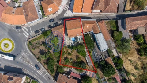Moradia T5 para Venda em Gondomar (São Cosme), Valbom e Jovim