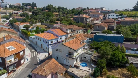 Moradia T5 para Venda em Gondomar (São Cosme), Valbom e Jovim
