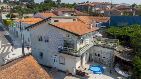 Moradia T5 para Venda em Gondomar (São Cosme), Valbom e Jovim
