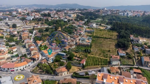 Moradia T5 para Venda em Gondomar (São Cosme), Valbom e Jovim