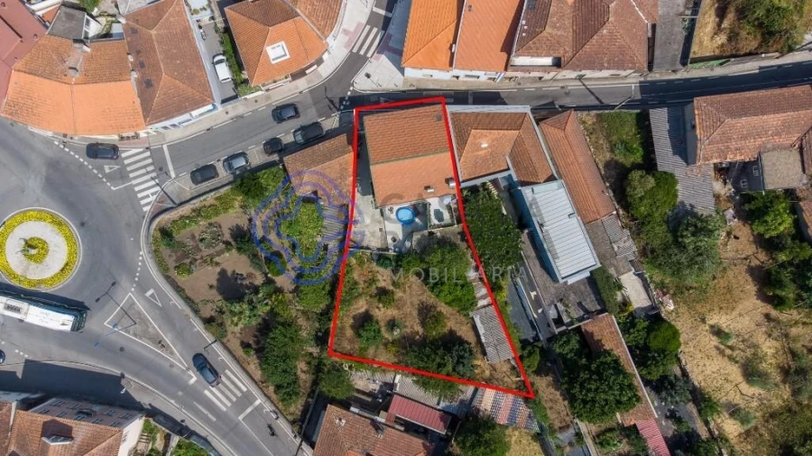 Moradia T5 para Venda em Gondomar (São Cosme), Valbom e Jovim Foto 2