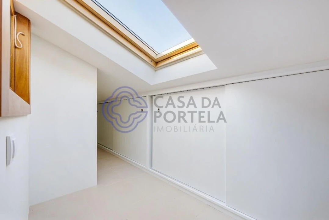 Moradia T4 para Venda em São Mamede de Infesta e Senhora da Hora Foto 22