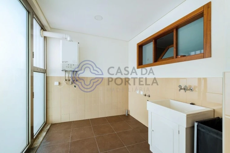 Moradia T4 para Venda em São Mamede de Infesta e Senhora da Hora Foto 27