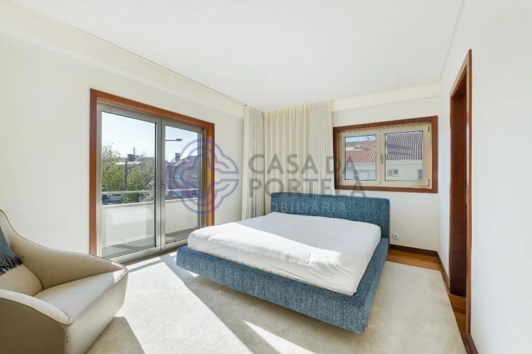 Moradia T4 para Venda em São Mamede de Infesta e Senhora da Hora Foto 14