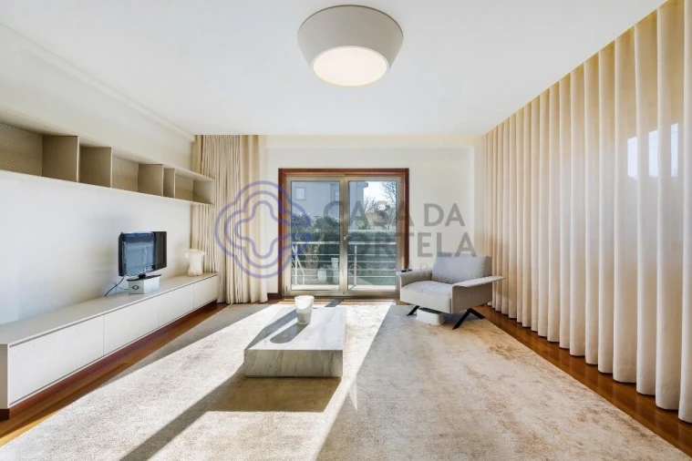 Moradia T4 para Venda em São Mamede de Infesta e Senhora da Hora Foto 8