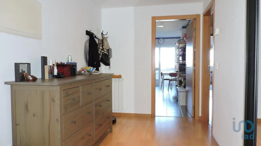 Apartamento T2 para Venda em São Domingos de Rana Foto 9