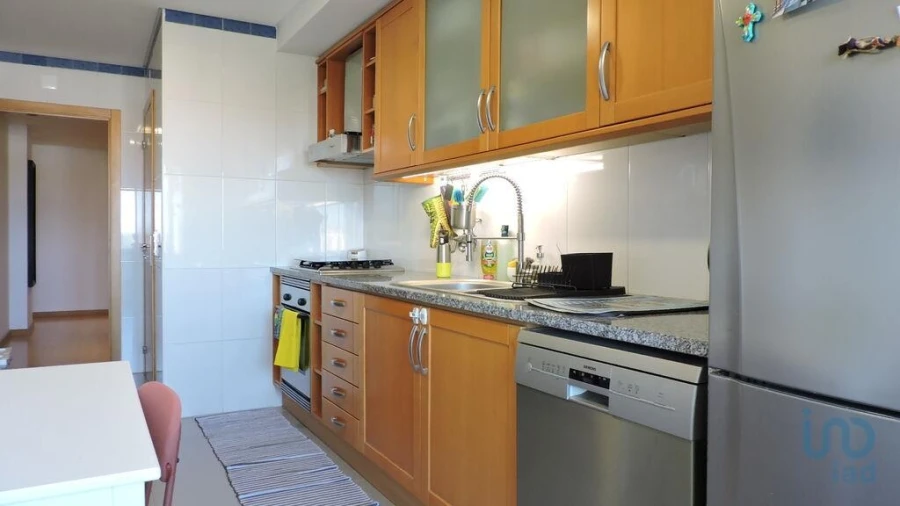 Apartamento T2 para Venda em São Domingos de Rana Foto 13