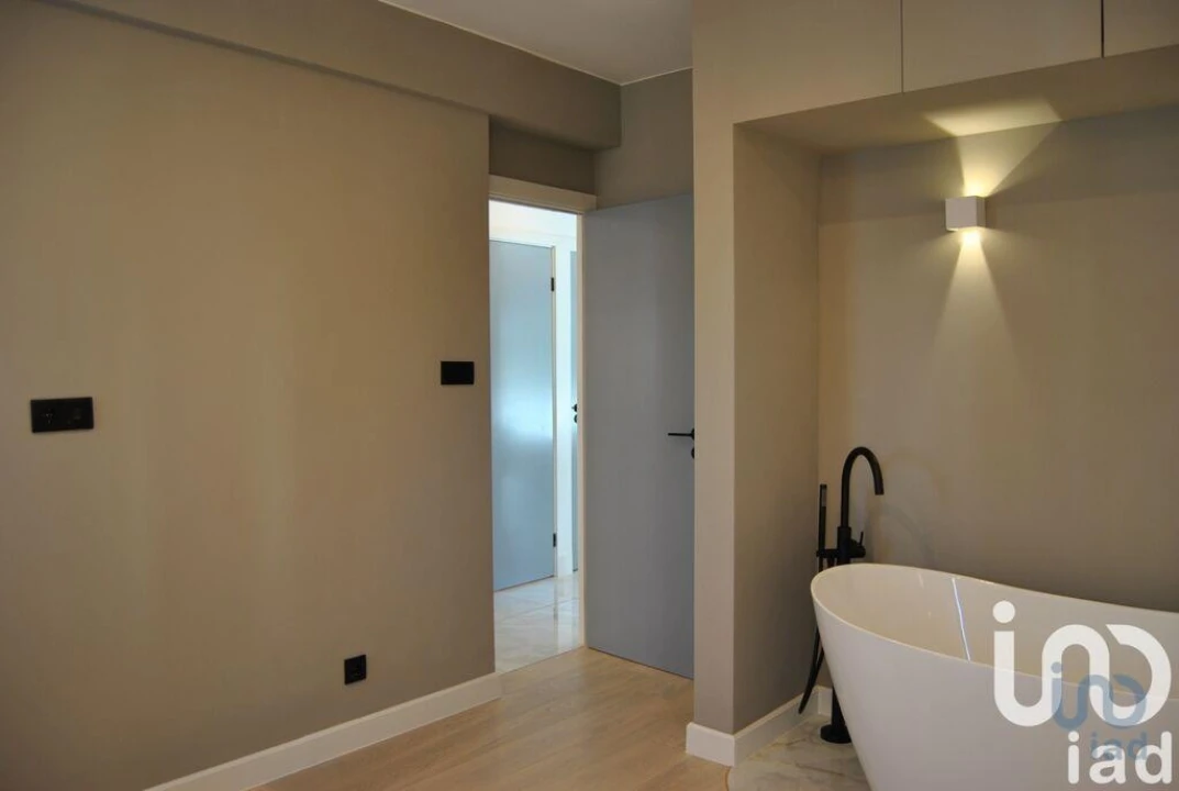 Apartamento T2 para Venda em Quarteira Foto 13