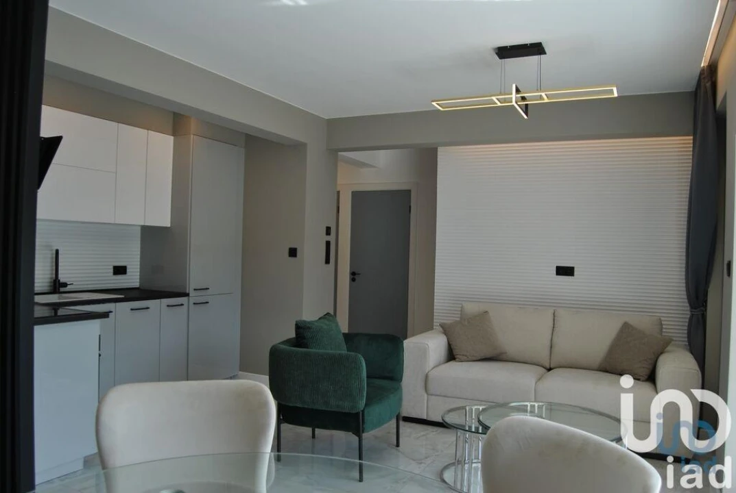 Apartamento T2 para Venda em Quarteira Foto 6