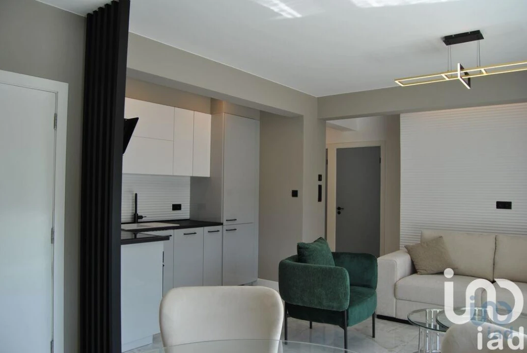 Apartamento T2 para Venda em Quarteira Foto 2