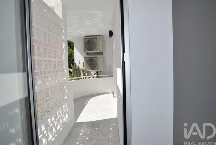 Apartamento T2 para Venda em Quarteira Foto 19