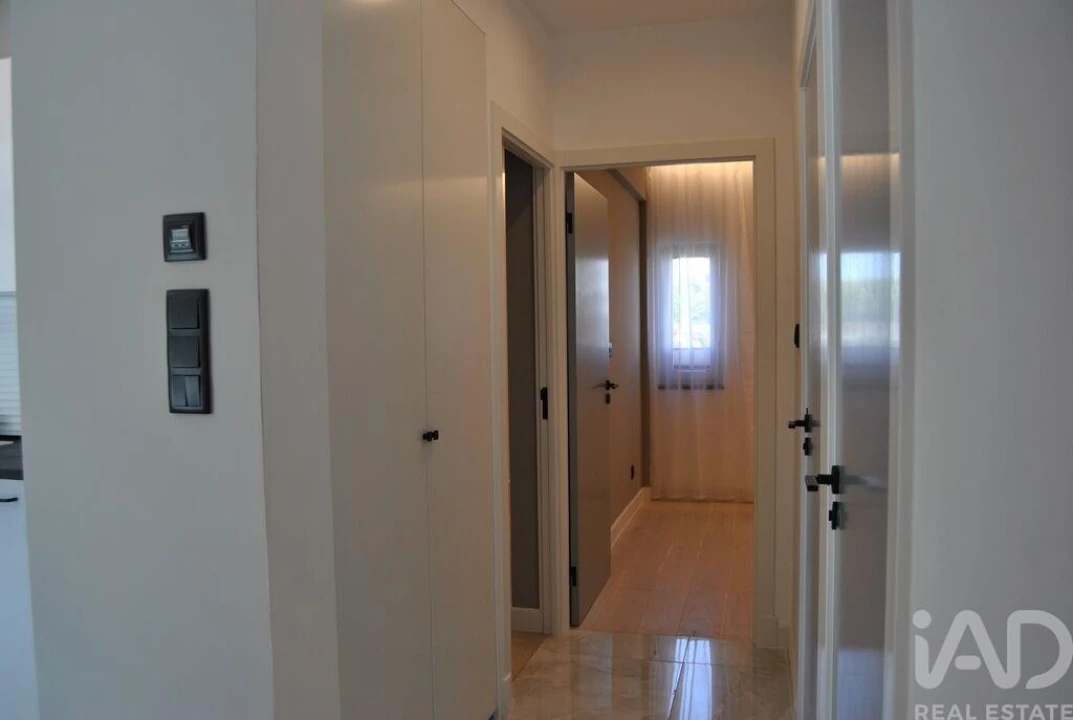 Apartamento T2 para Venda em Quarteira Foto 21