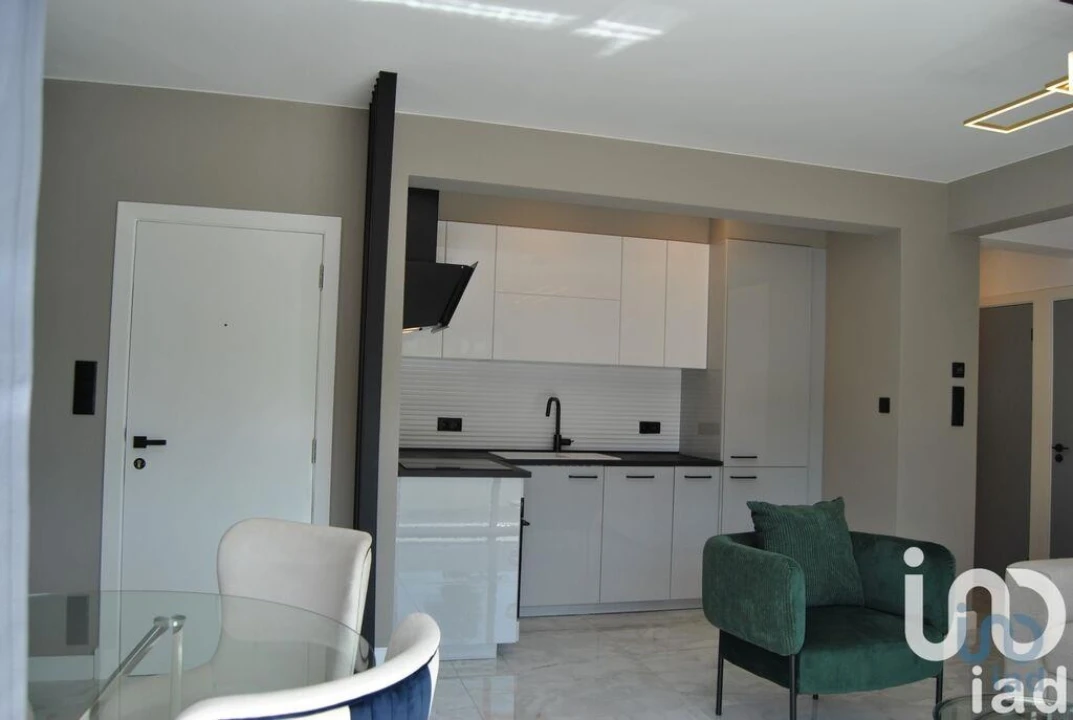 Apartamento T2 para Venda em Quarteira Foto 5