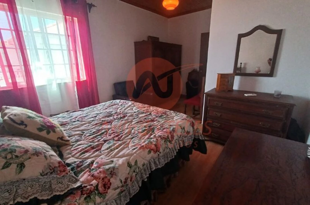 Moradia T3 para Venda em Calheta Foto 11