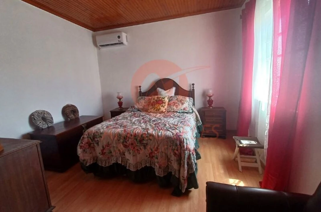 Moradia T3 para Venda em Calheta Foto 10