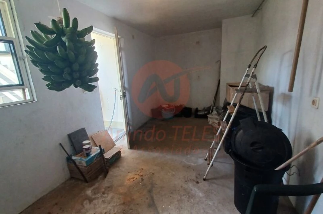 Moradia T3 para Venda em Calheta Foto 34