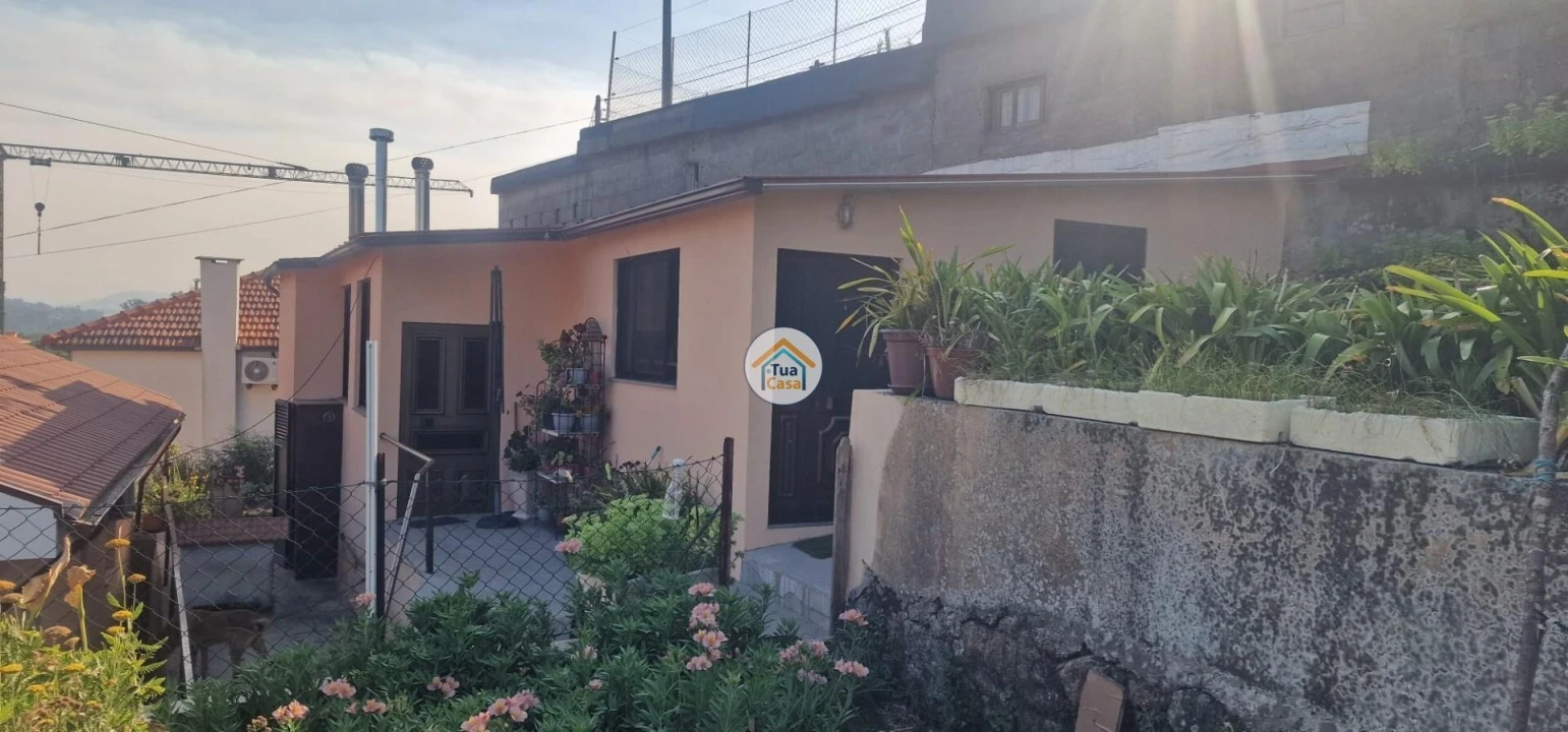 Moradia T3 para Venda em Meinedo Foto 7