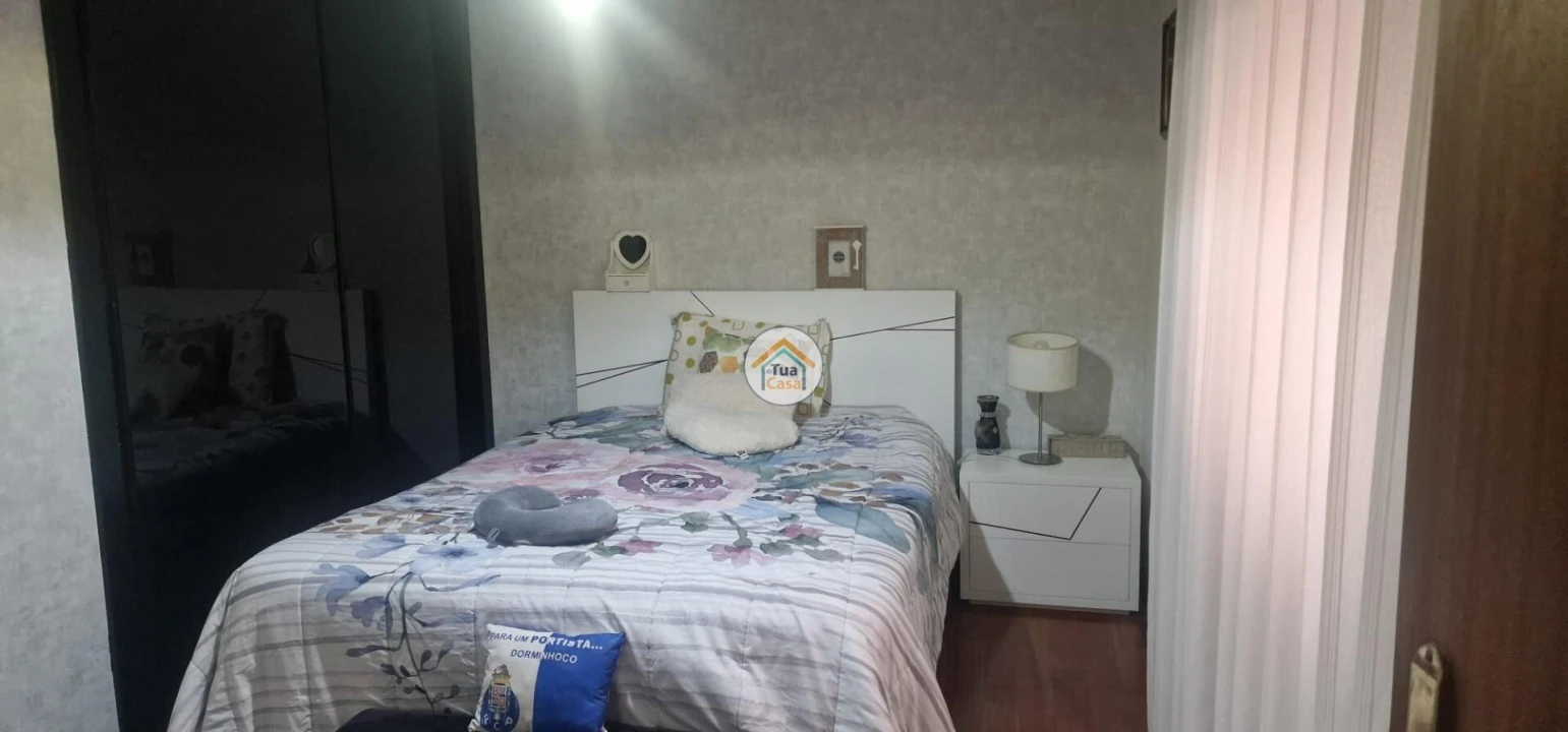 Moradia T3 para Venda em Meinedo Foto 5