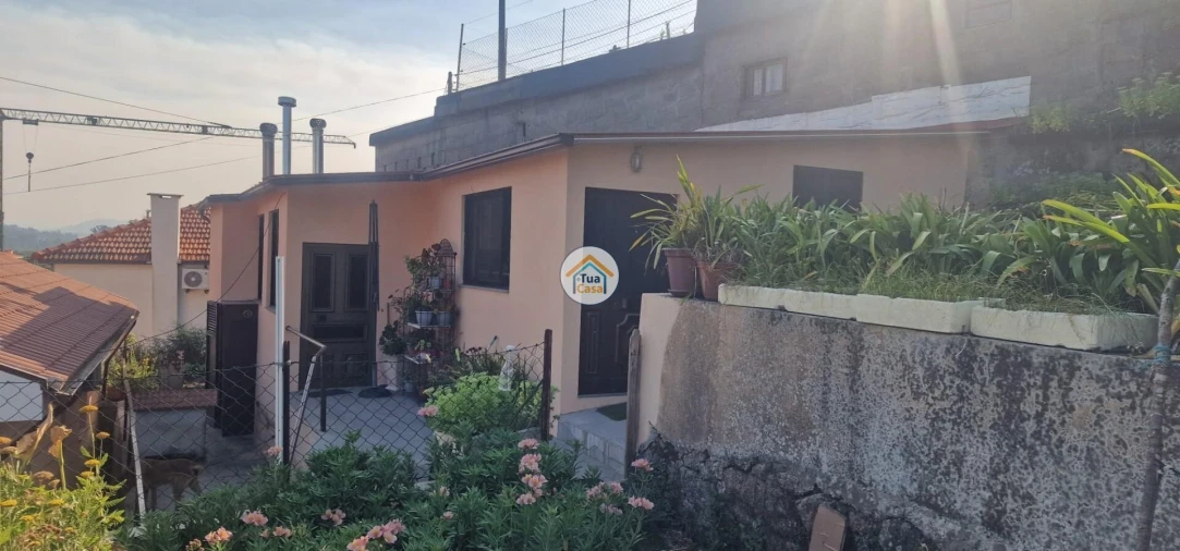 Moradia T3 para Venda em Meinedo Foto 7