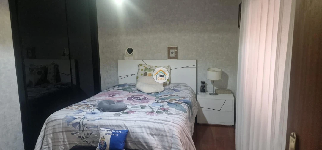 Moradia T3 para Venda em Meinedo Foto 5