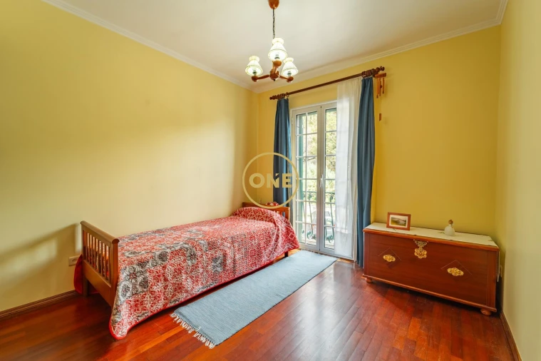 Moradia T4 para Venda em Povoação Foto 11