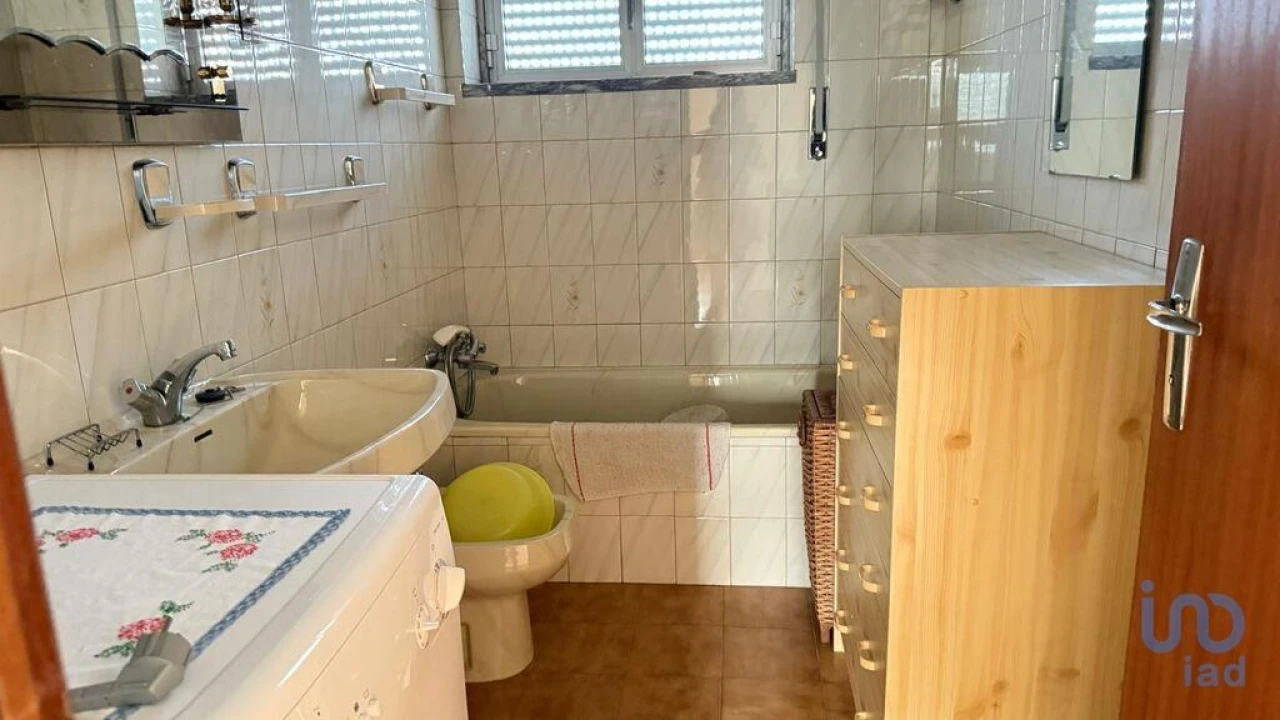 Moradia T3 para Venda em Abrã Foto 12