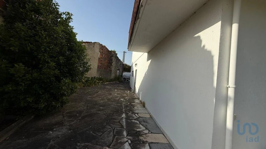 Moradia T3 para Venda em Abrã Foto 4