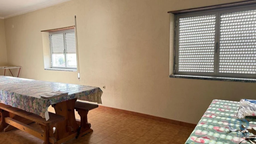 Moradia T3 para Venda em Abrã Foto 9