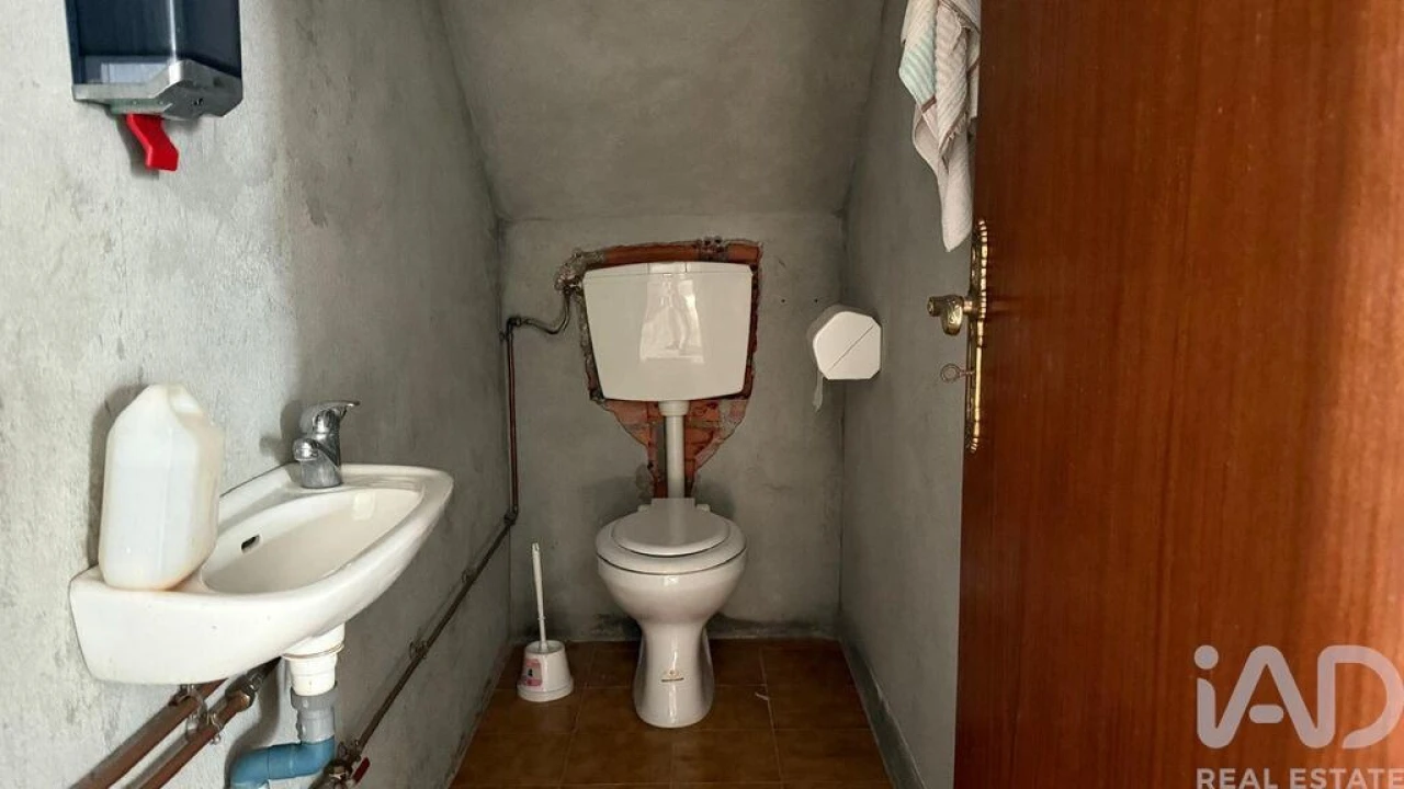 Moradia T3 para Venda em Abrã Foto 18