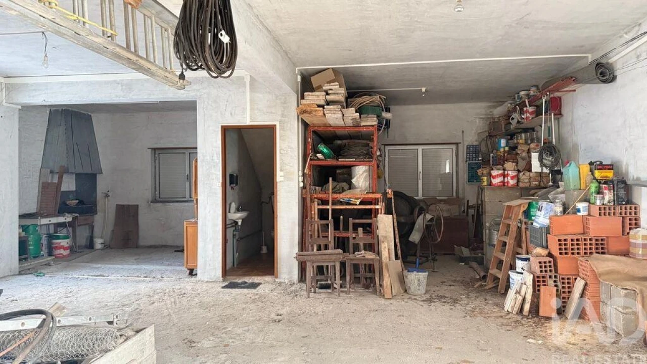 Moradia T3 para Venda em Abrã Foto 16