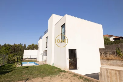 Moradia T3 para Venda em Antas e Abade de Vermoim