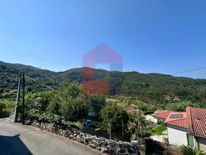 Moradia T4 para Venda em Chorense e Monte Foto 22