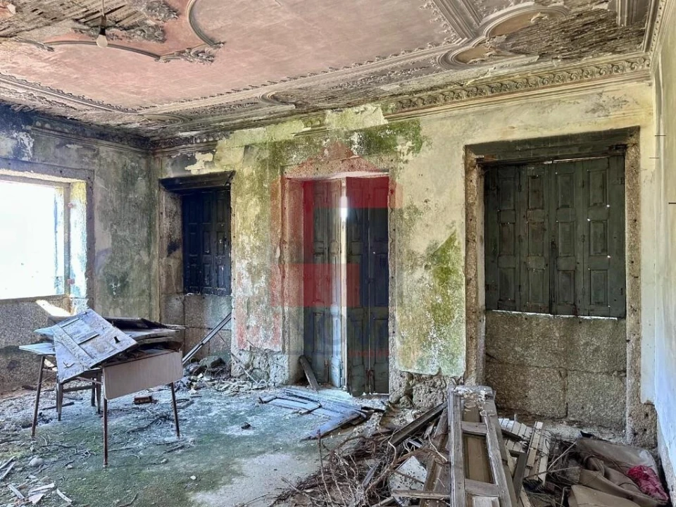 Moradia T4 para Venda em Chorense e Monte Foto 6