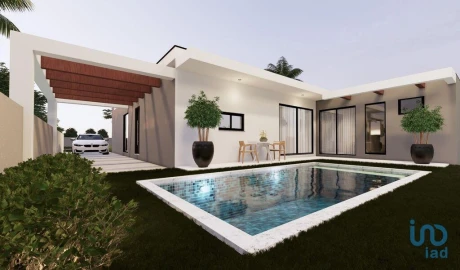 Moradia T4 para Venda em Fernao Ferro