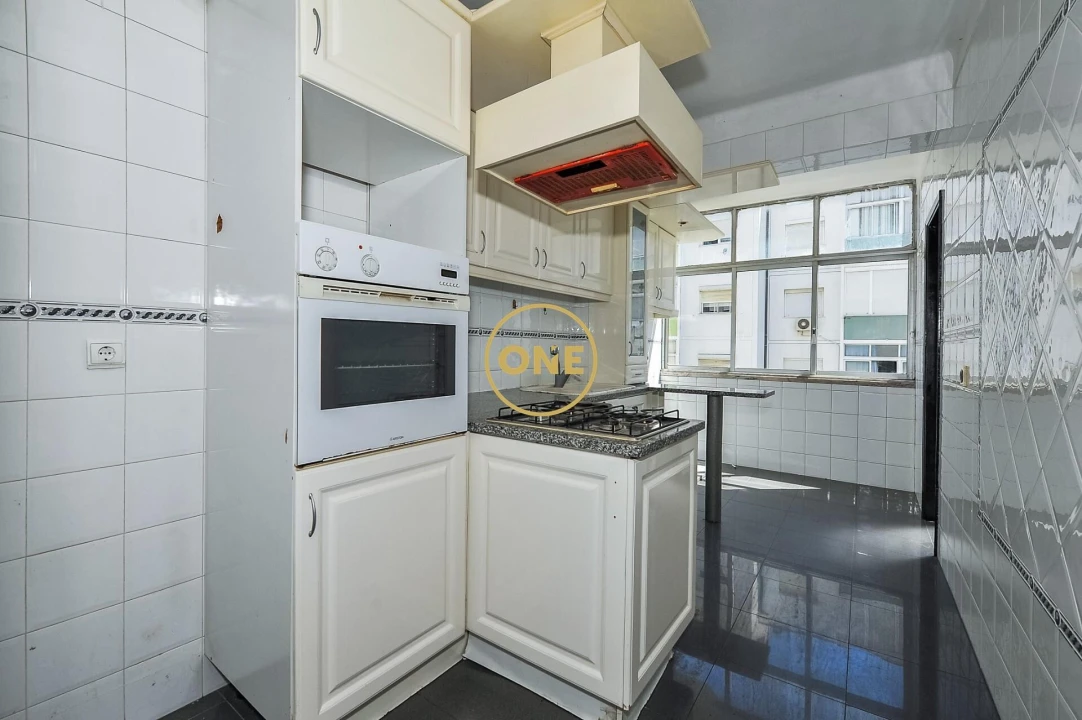 Apartamento T3 para Venda em Almada, Cova da Piedade, Pragal e Cacilhas Foto 27